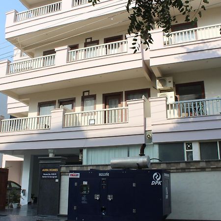 Aura Luxury Studio I Couple Friendly I Near Golf Course Road, Sector 57, Гургаон Экстерьер фото